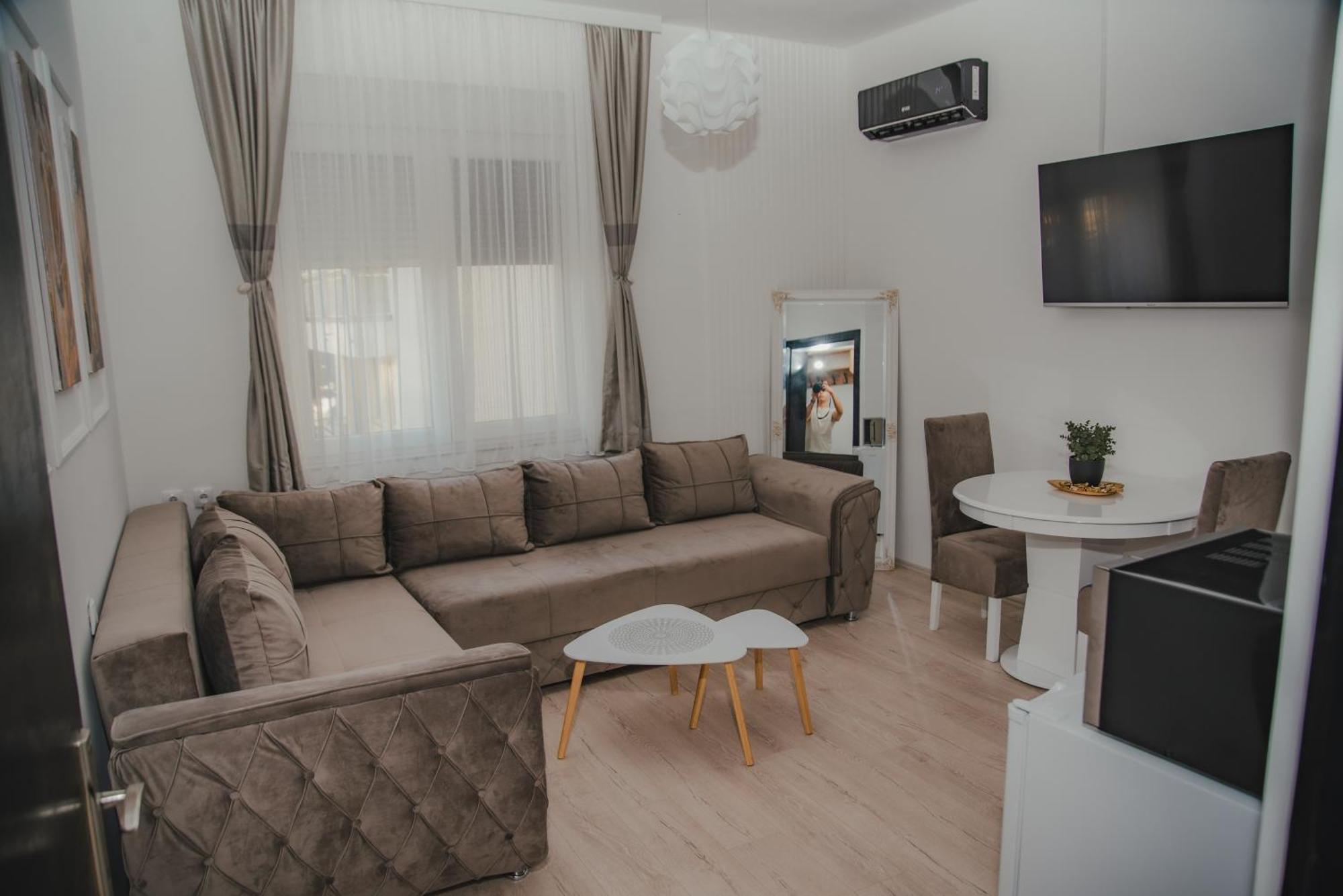 Jes Apartments Leskovac  Exterior photo
